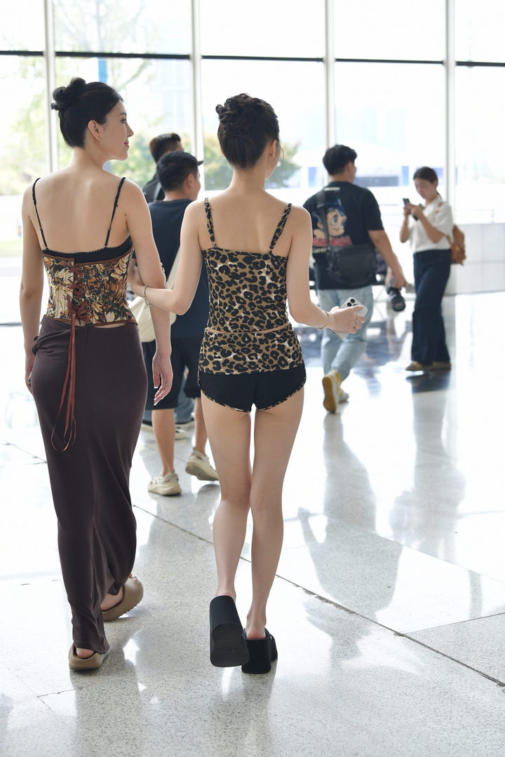 图片[2]-QD4317 套图136张-神兽街拍